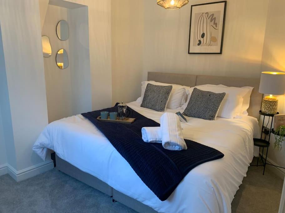 Alto - Lovely 2 Bedroom Serviced Apartment Bristol By Mint Stays Bagian luar foto